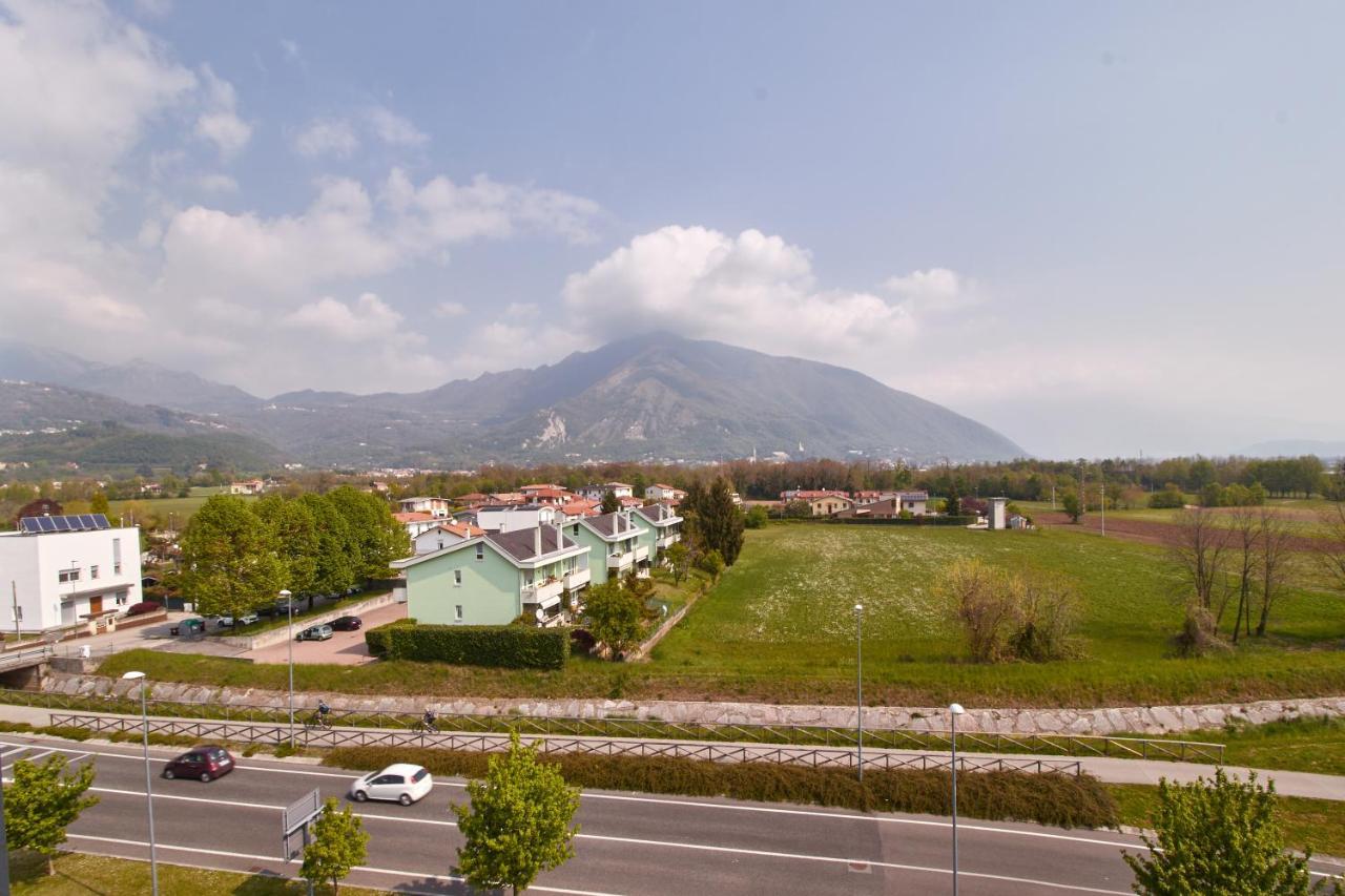 Piazza Lira Schio Residence Exterior photo