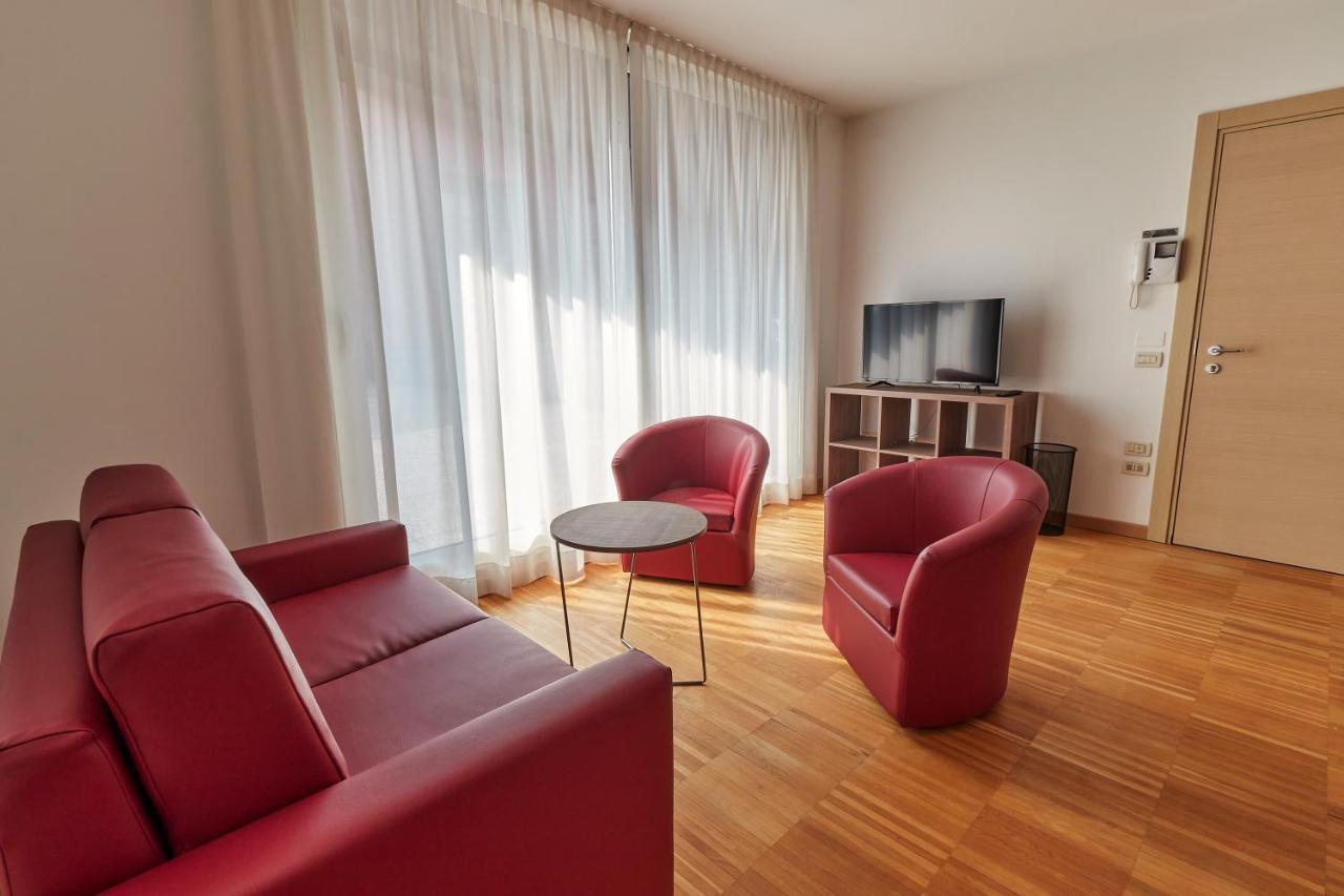 Piazza Lira Schio Residence Exterior photo